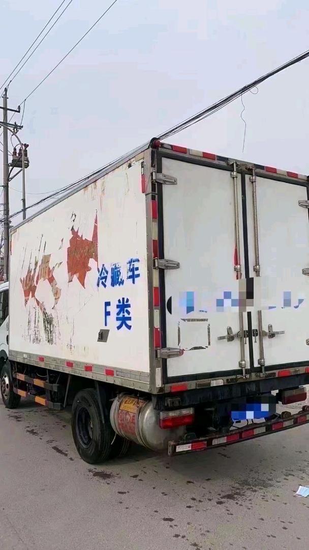 北京19年东风天龙8