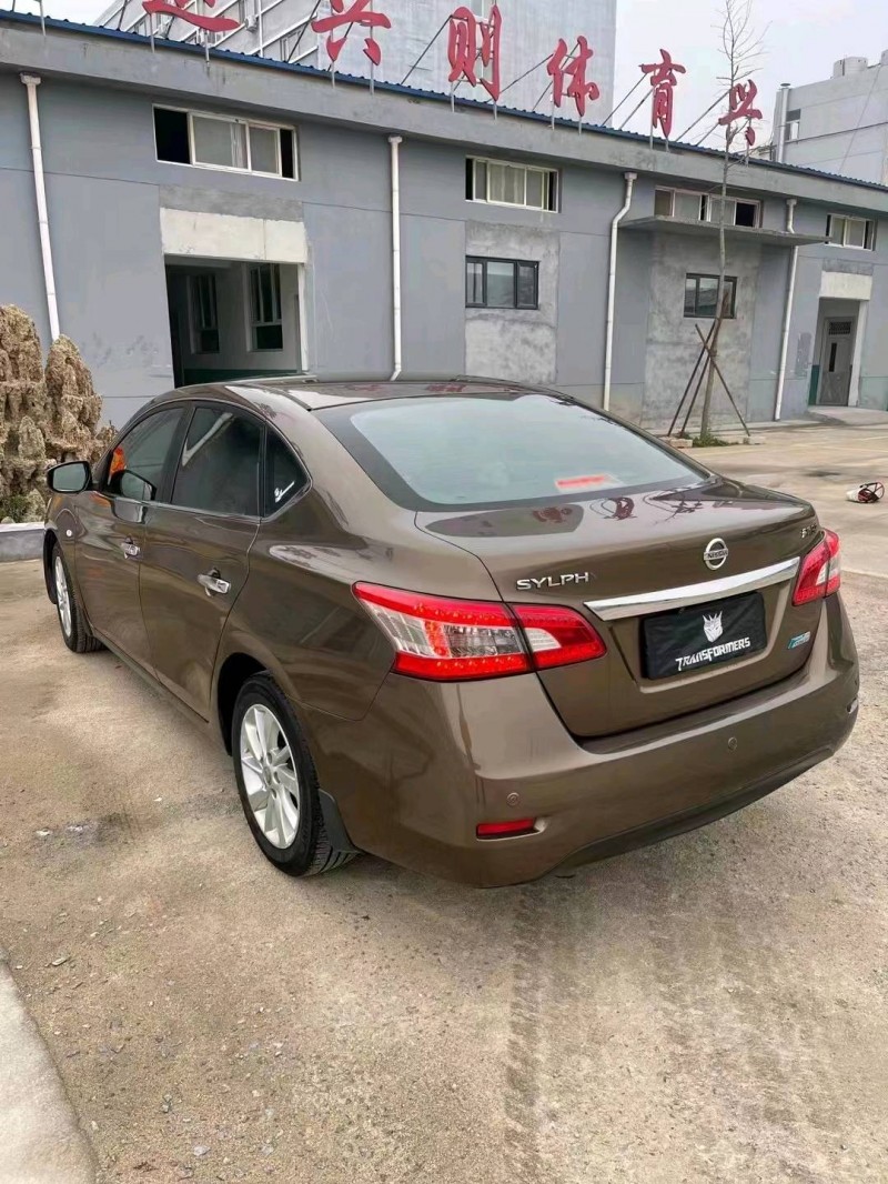 陽泉13年日產軒逸4