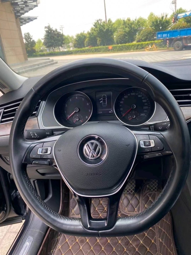 北京18年大众迈腾5