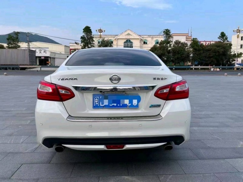 漳州16年日產天籟5