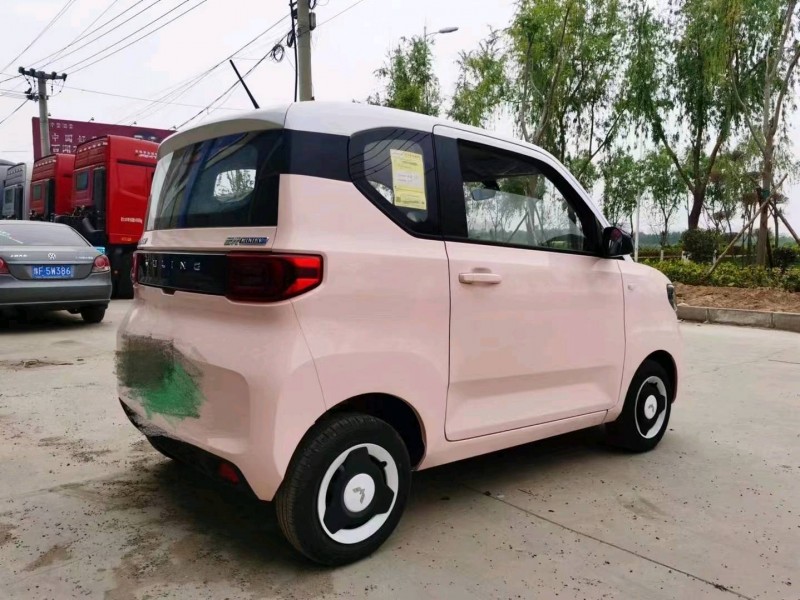 安陽22年五菱汽車宏光7
