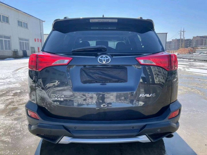 沈陽16年豐田RAV43