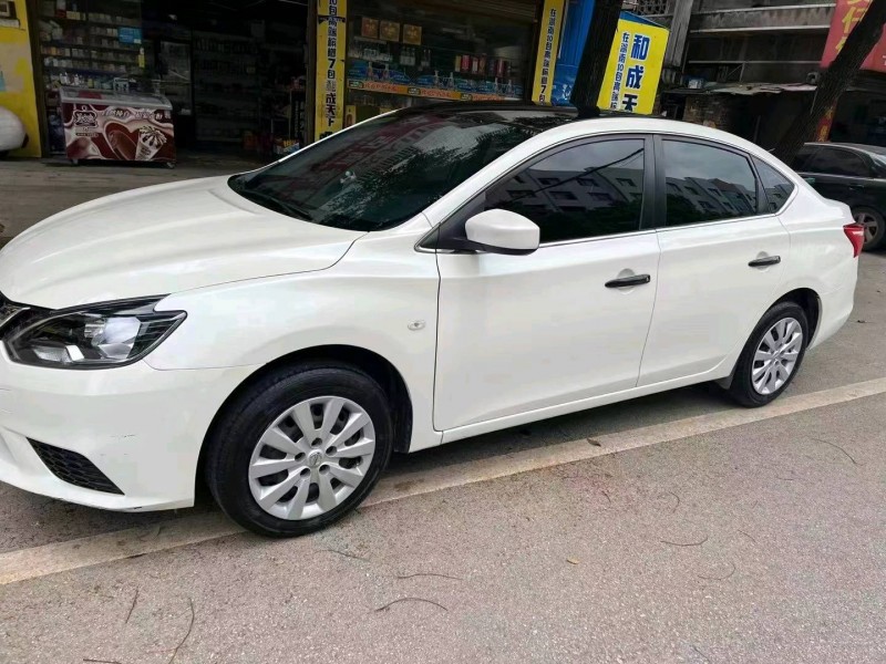 長沙20年日產軒逸2