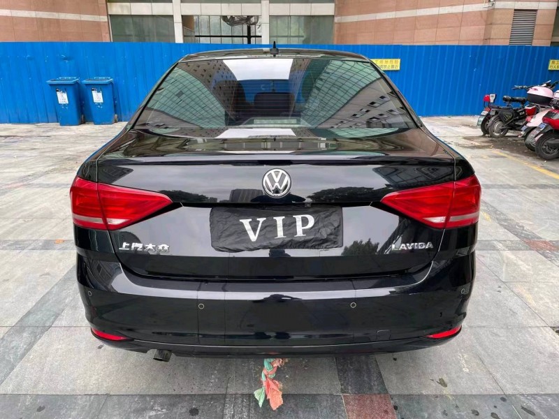 徐州17年大众朗逸8