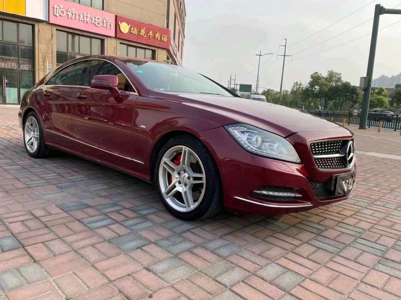 徐州11年奔驰CLS3