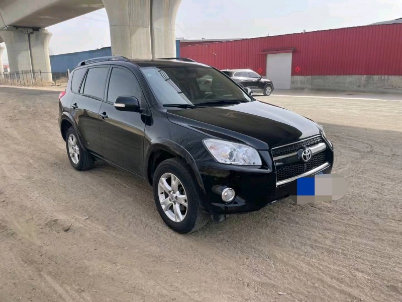 保定12年豐田RAV42
