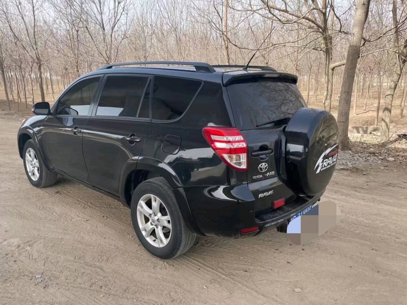 保定12年豐田RAV45