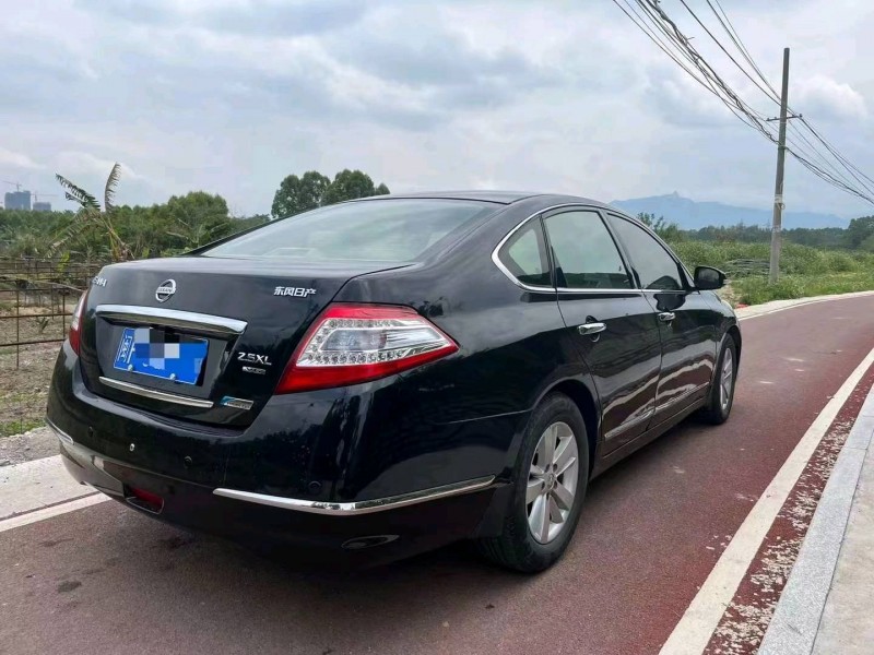 泉州11年日產天籟3