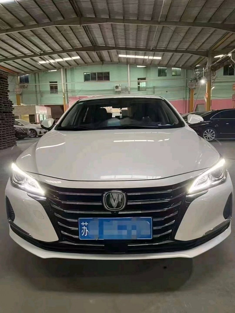 泉州20年長安汽車睿馳CC1