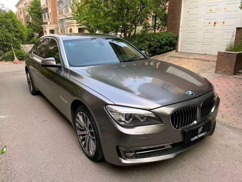 北京14年宝马7系3