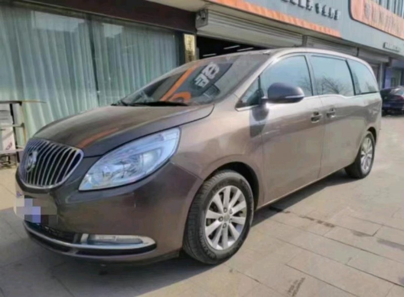 徐州12年别克GL82