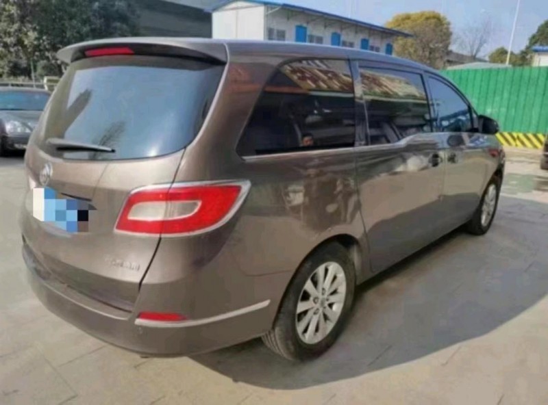 徐州12年别克GL88