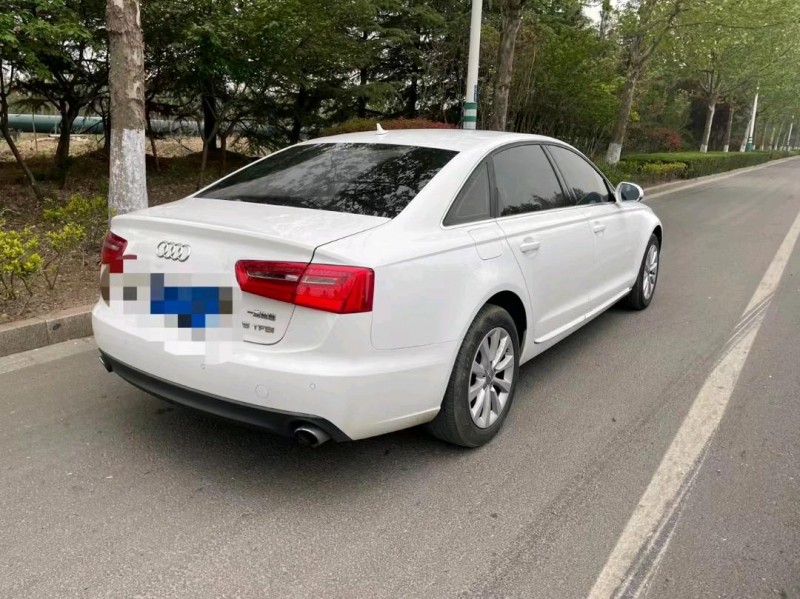 煙臺15年奧迪A6L7