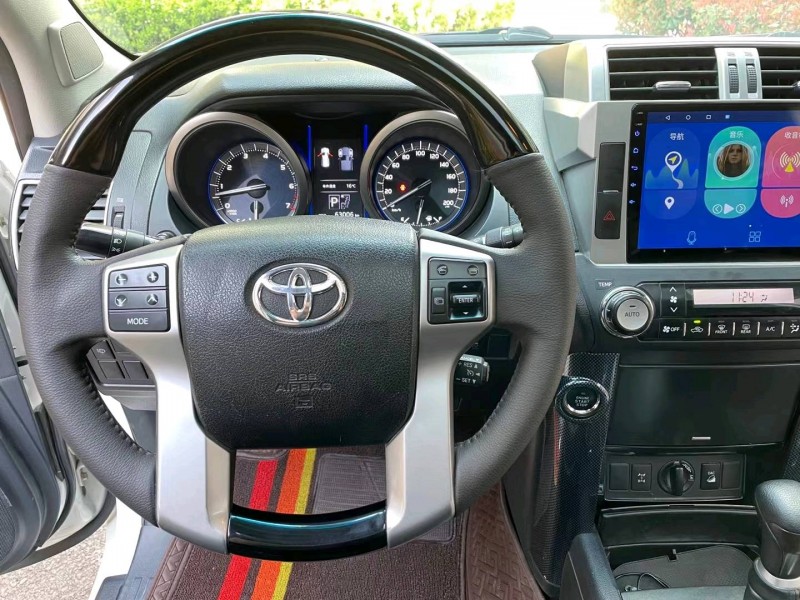 徐州17年丰田普拉多5