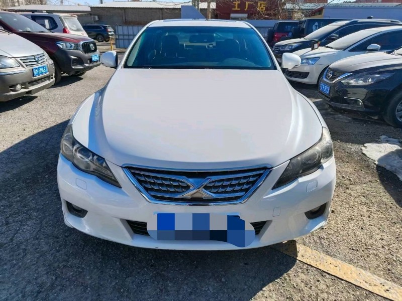 保定13年丰田锐志1