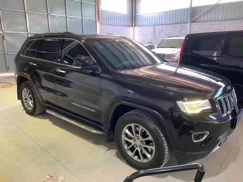 保定14年Jeep大切諾基2