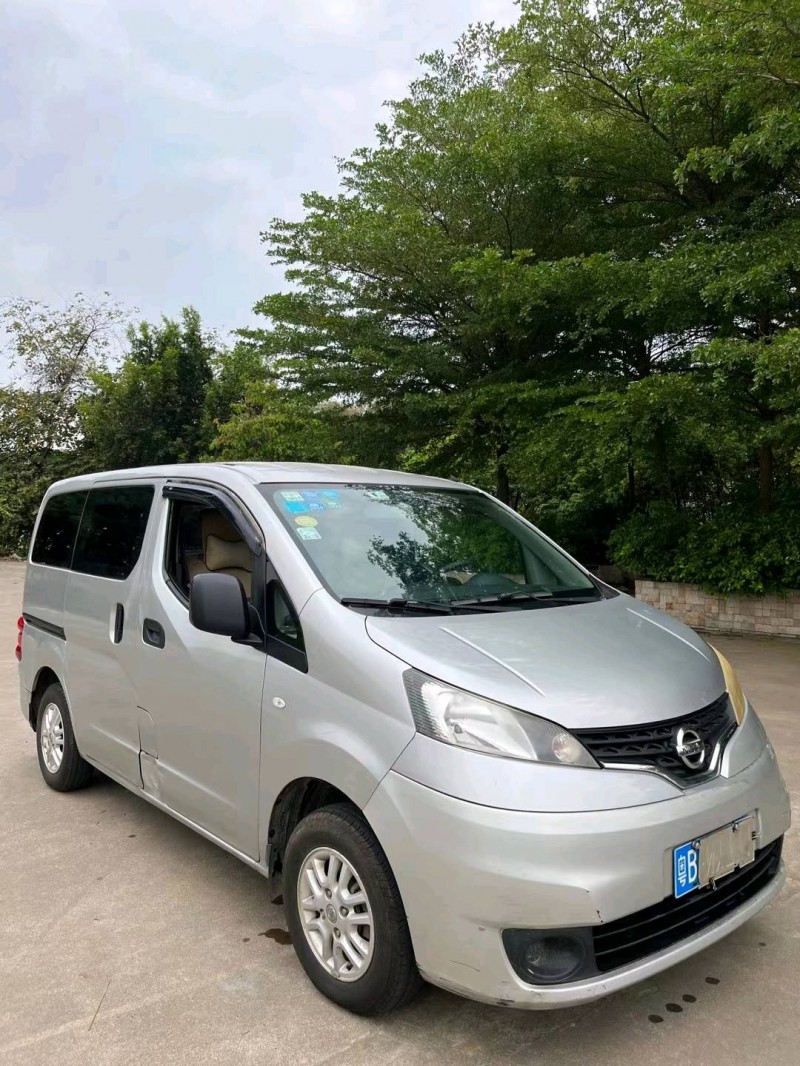 佛山13年日產NV2005