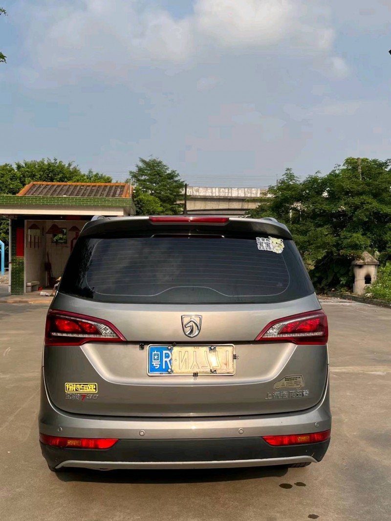 佛山20年寶駿7301