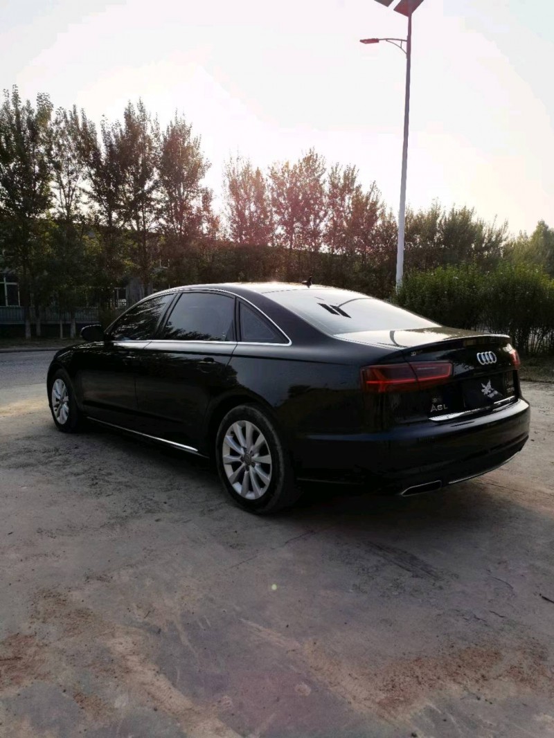 天津16年奧迪A6L9