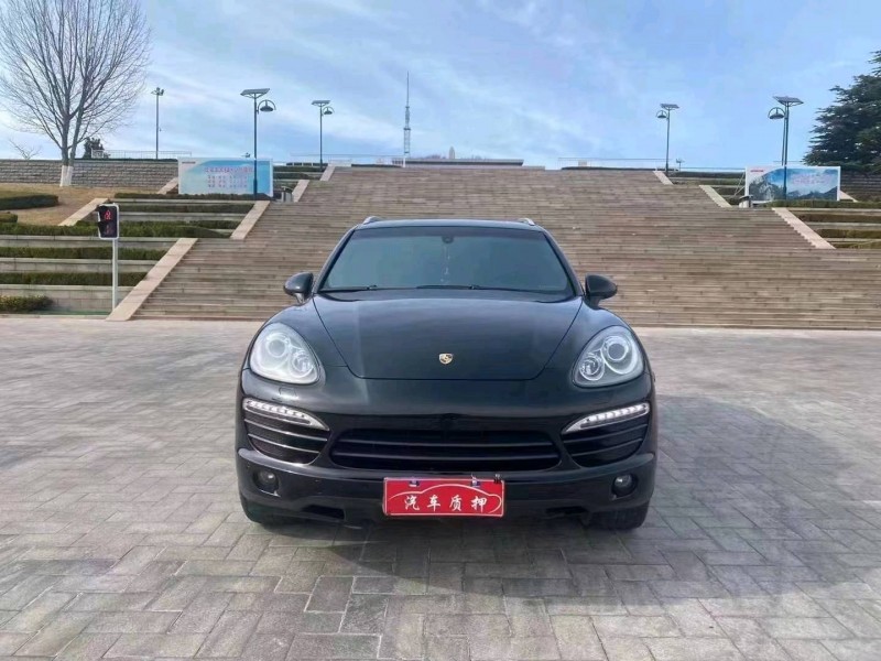 宜昌12年保時捷卡宴1
