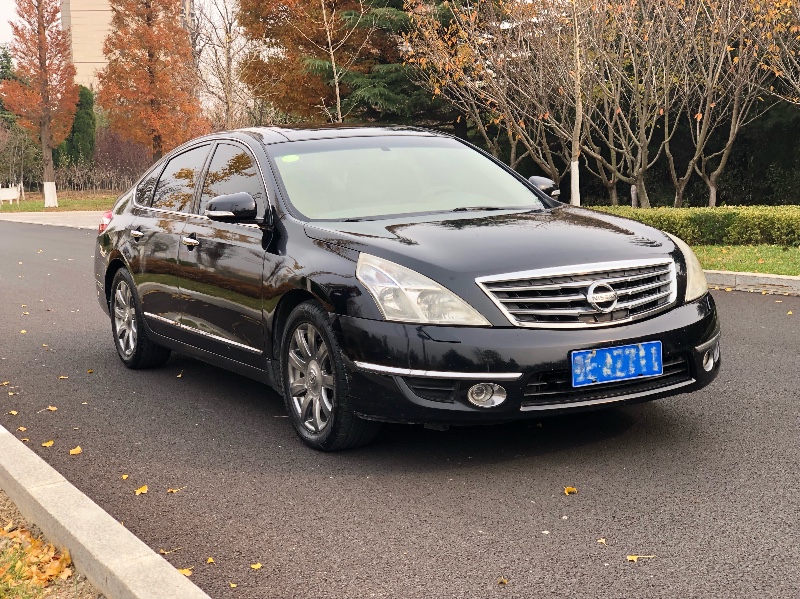 威海09年日產天籟7