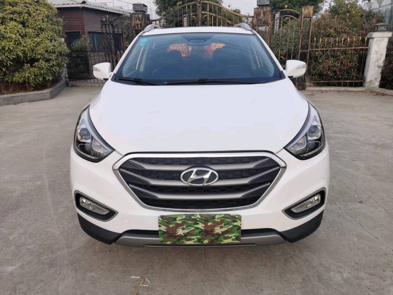 徐州17年现代ix351