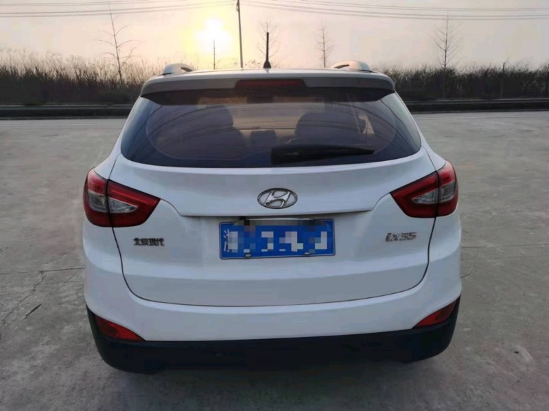 徐州17年现代ix354