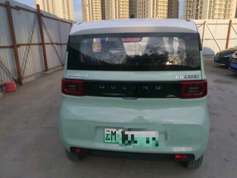 昆明21年五菱汽車MINIEV馬卡龍8