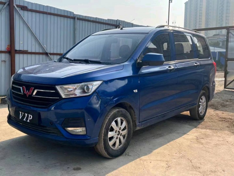 昆明20年五菱汽車宏光3