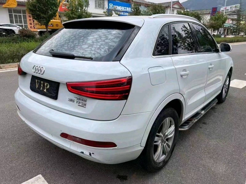 麗江13年奧迪Q35