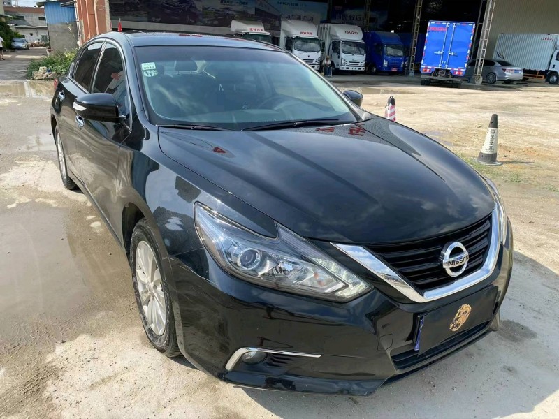廣州18年日產天籟8