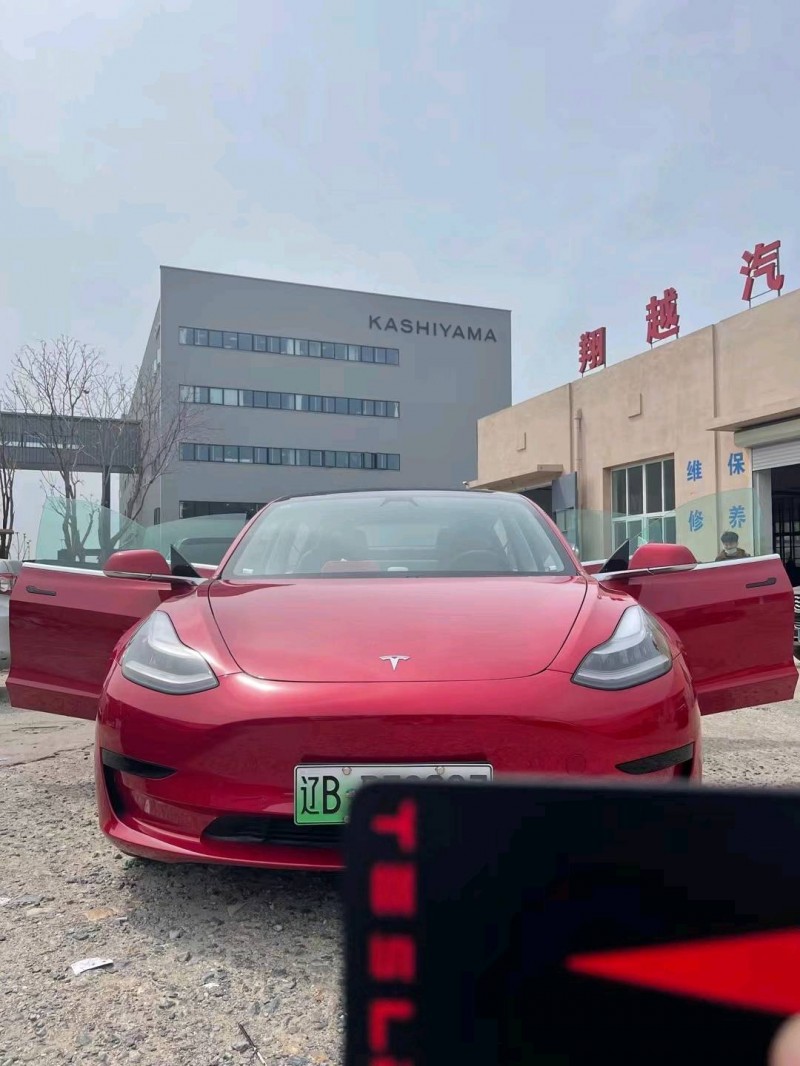 撫順21年特斯拉MODEL 39