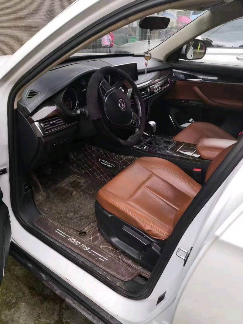 長沙17年漢騰汽車X72