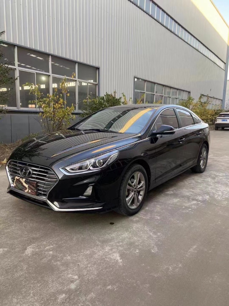 徐州17年现代索纳塔九8