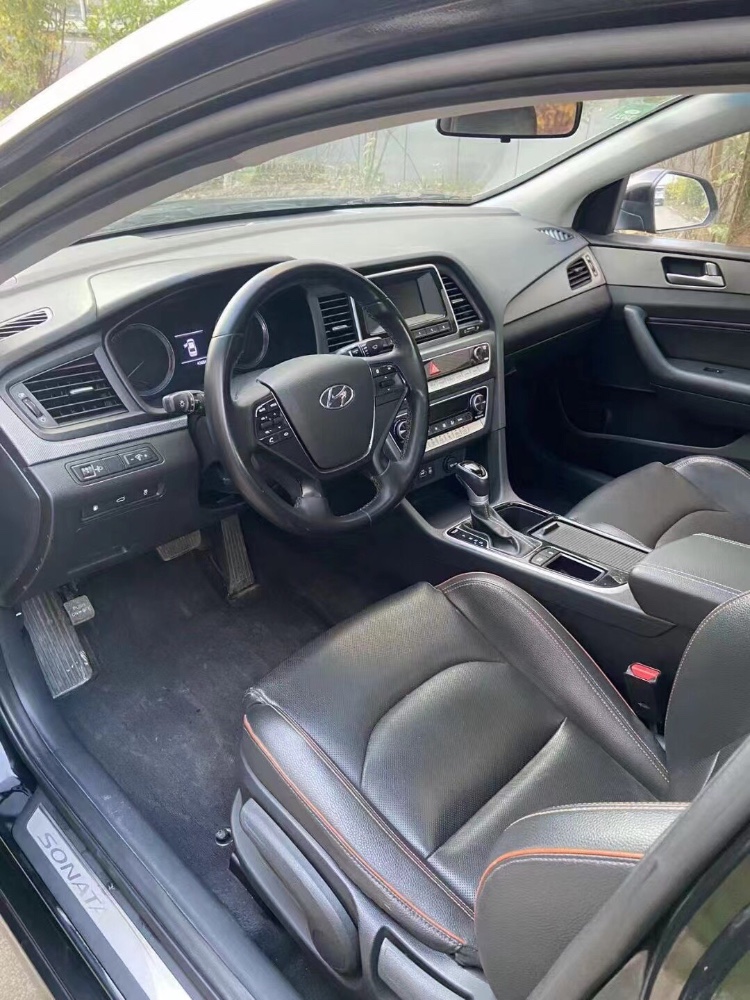 徐州17年现代索纳塔九3