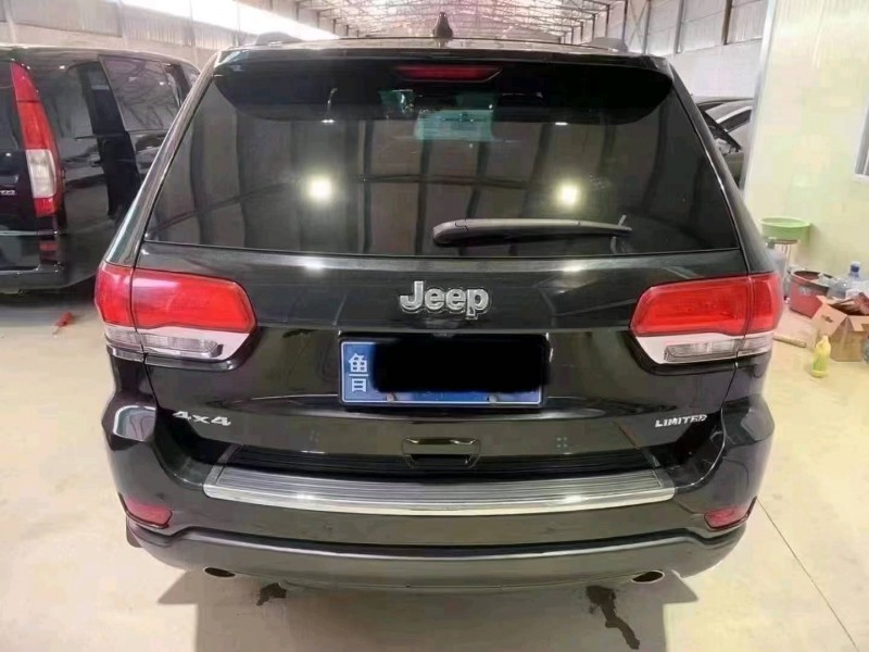 保定14年Jeep大切諾基4