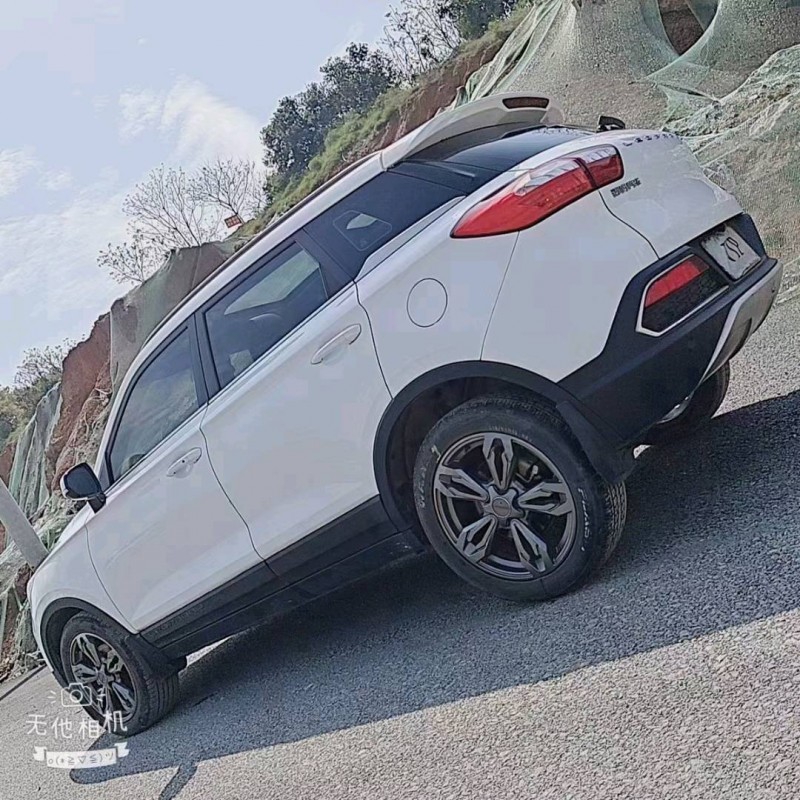 婁底19年獵豹汽車CS97