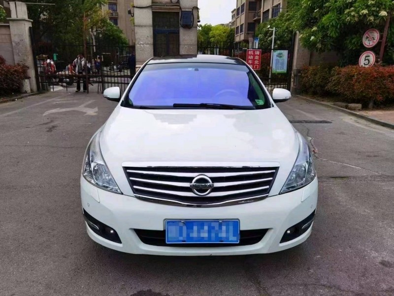 徐州10年日產天籟1