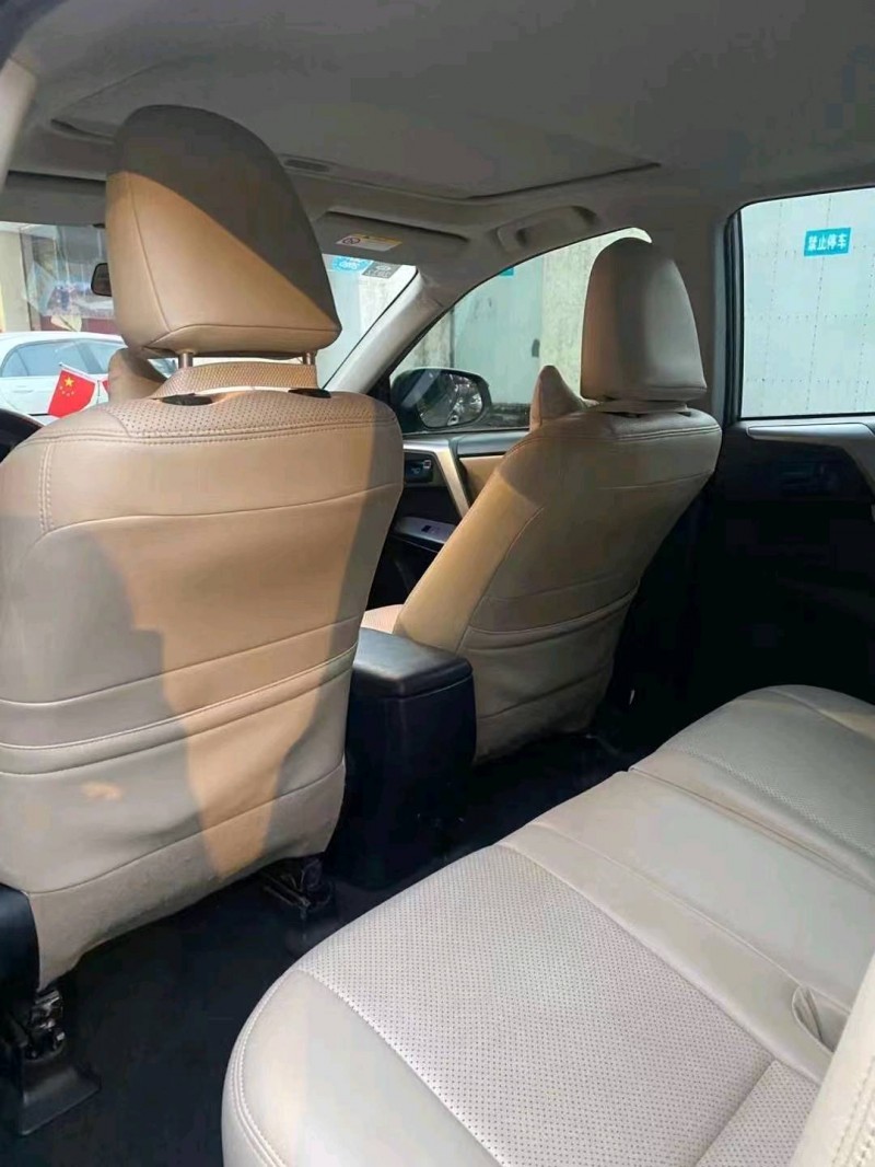 廈門18年豐田RAV46