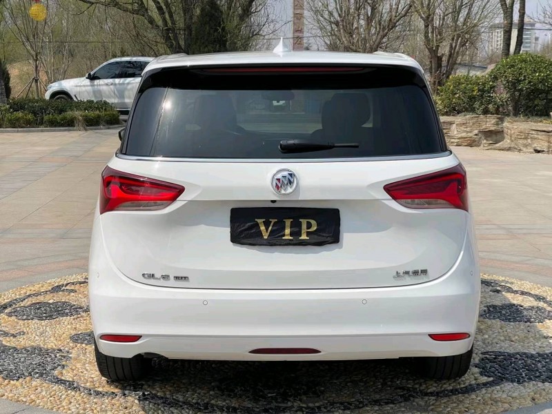 青岛20年别克GL66