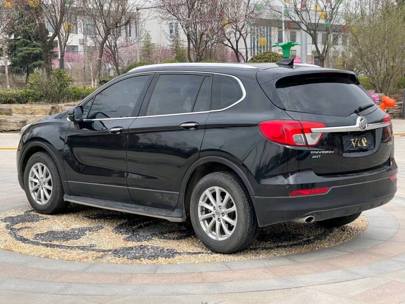 青岛17年别克昂科威6