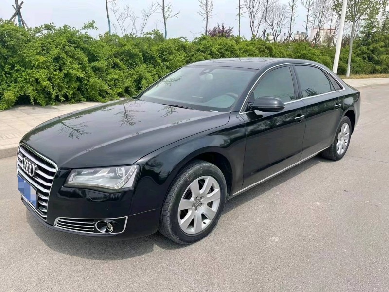 東營13年奧迪A8L3