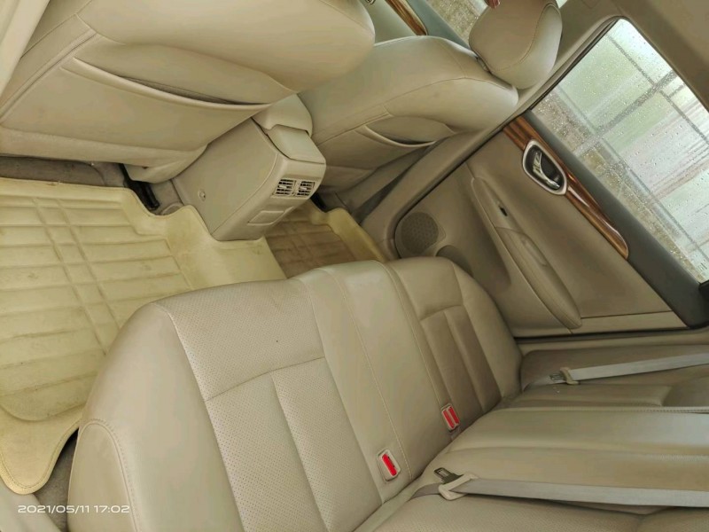 邢台15年日产轩逸7