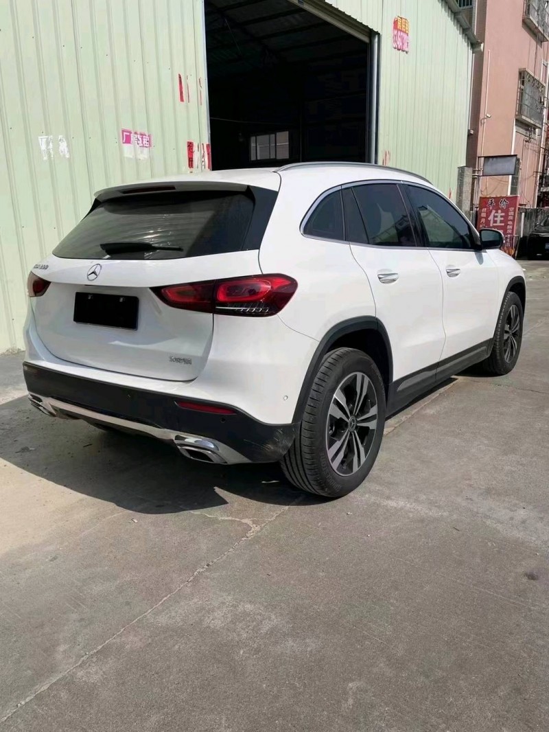 深圳21年奔馳GLA5