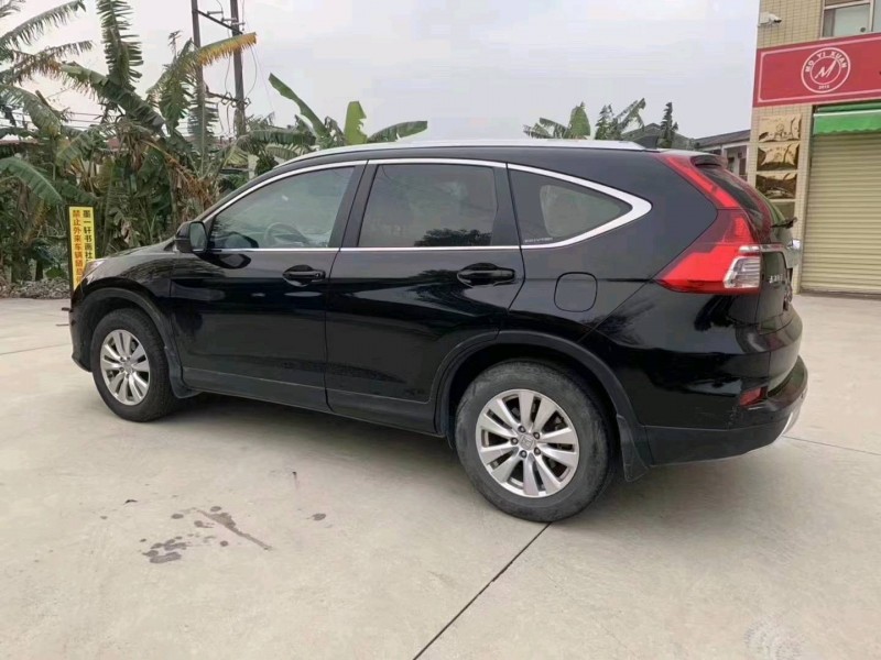 汕頭15年本田CR-V9