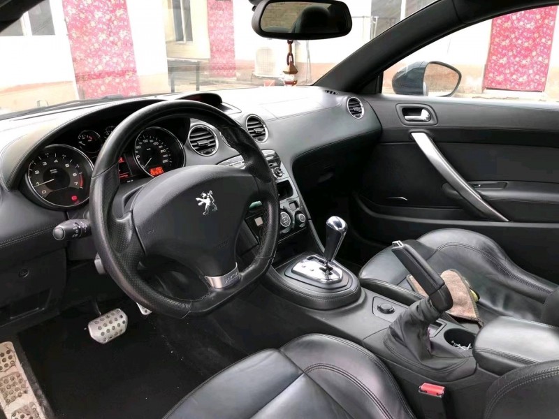 廊坊13年標致RCZ8