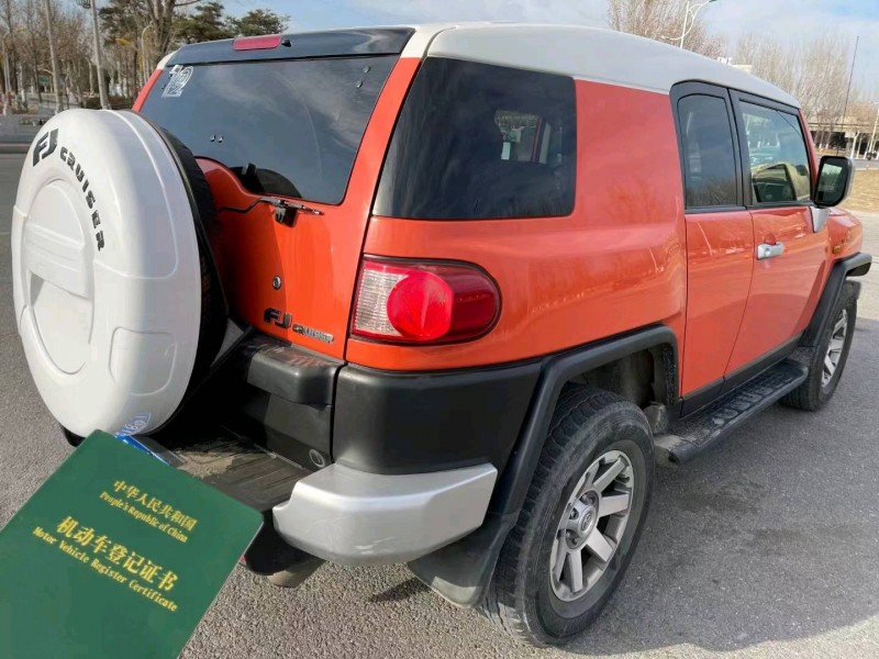 廊坊14年豐田FJ4