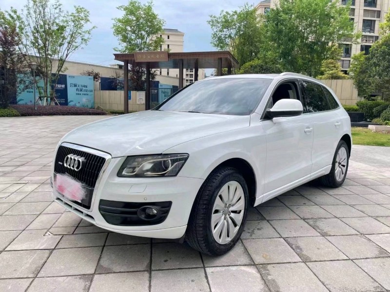 重慶13年奧迪Q53