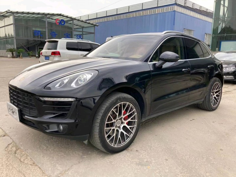 沈陽14年保時捷Macan2