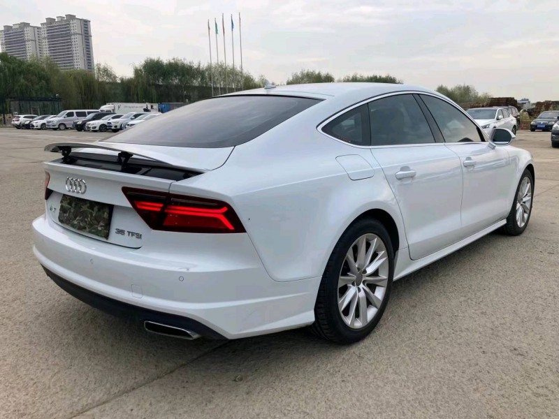 沈陽17年奧迪A7L6